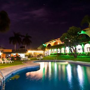Hotel & Motel Hacienda Jiutepec